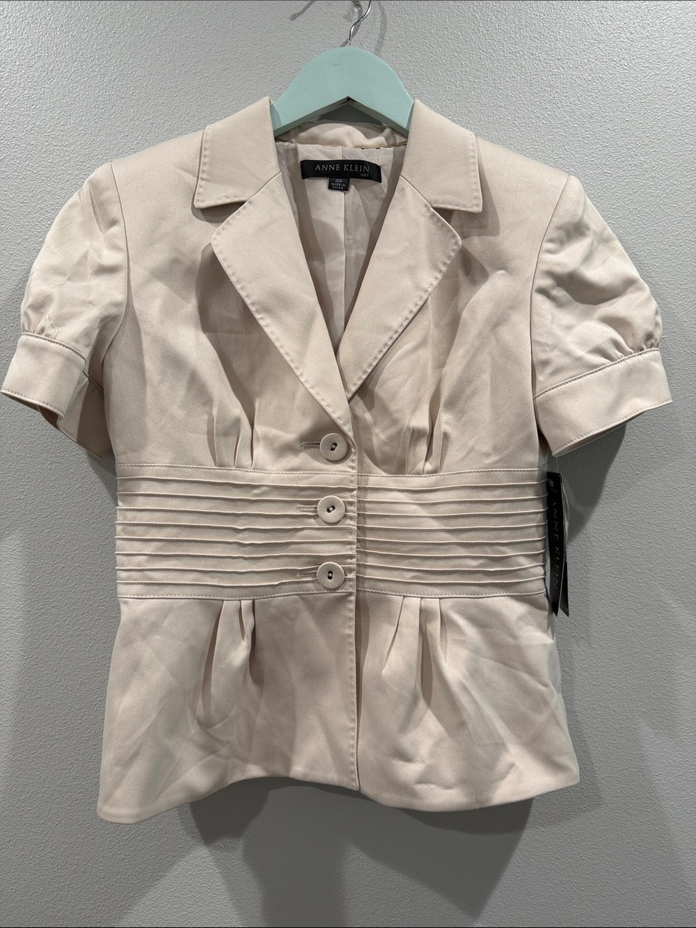Anne Klein Cream Short-Sleeve Peplum Blazer Size 4 P BNWT
